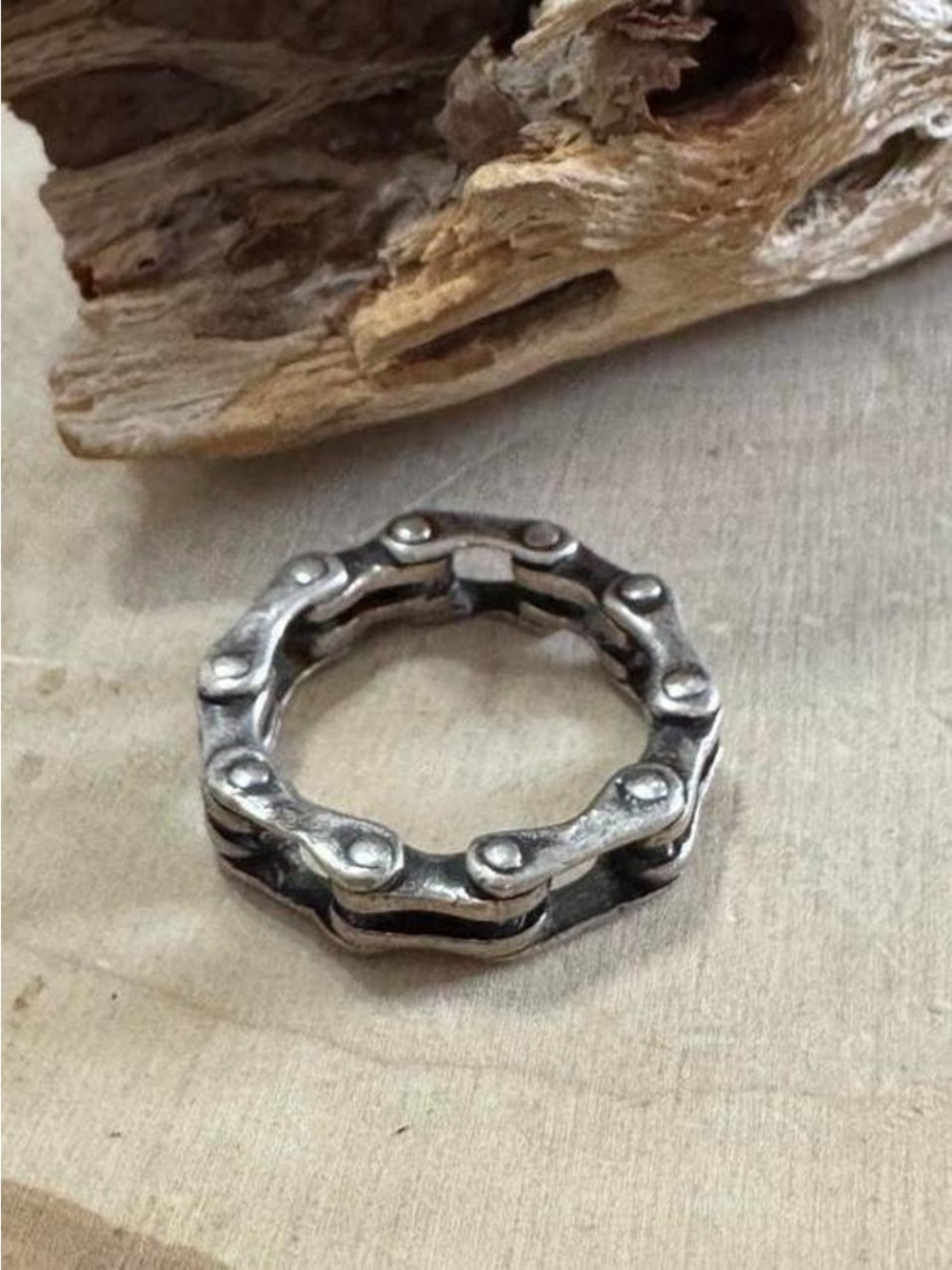 Men’s Sterling Silver Biker Interlock Link Band Ring Size 7.25 to 7.5